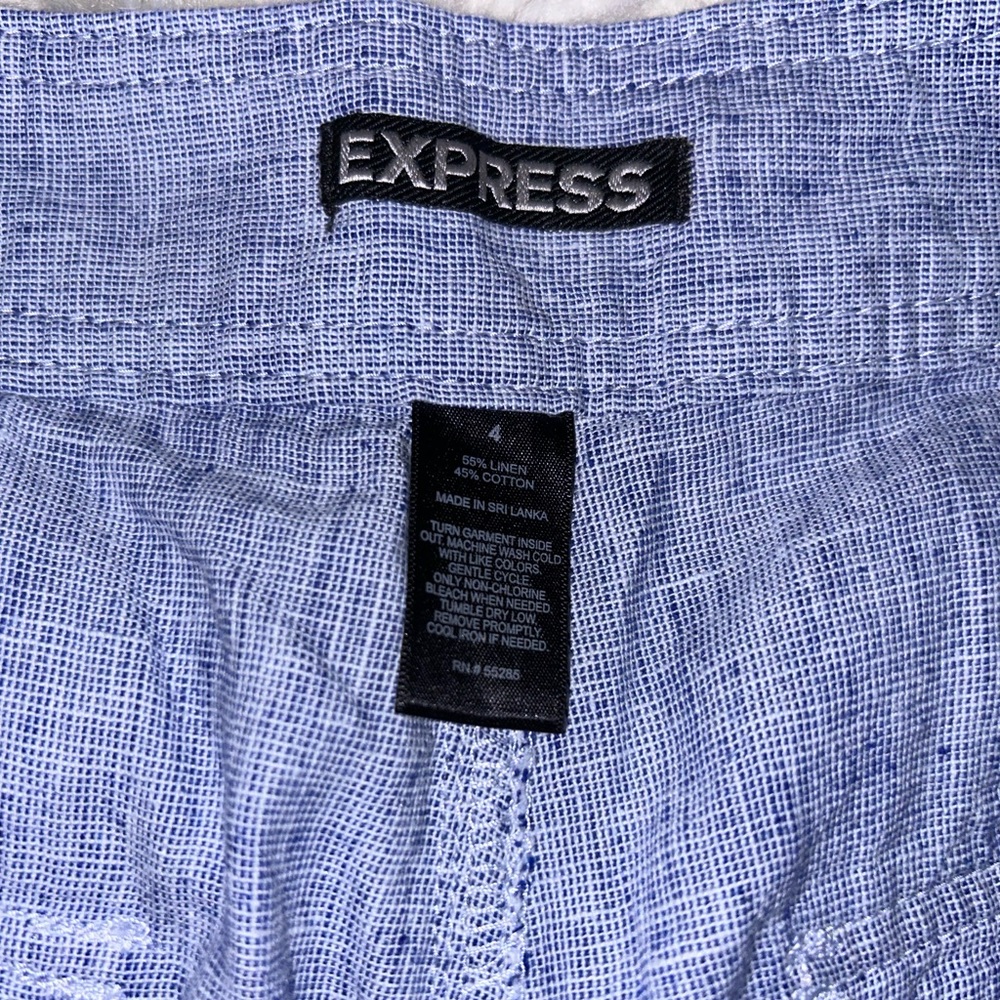 Express Shorts - Picture 3 of 4